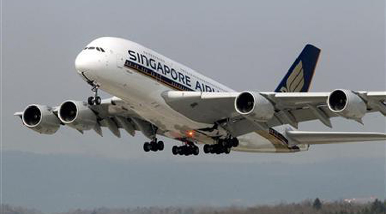 singaporeairlinesjetcatchesfireduringemergencylanding